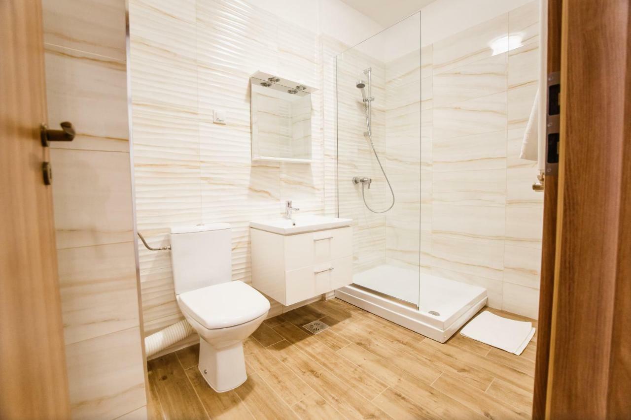 Appartement Spacious & Bright 2 Bedroom Oradea