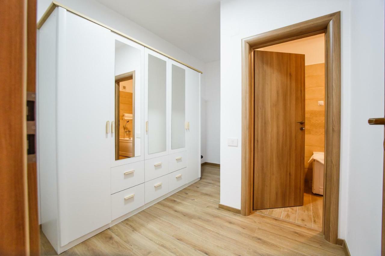 Appartement Spacious & Bright 2 Bedroom *